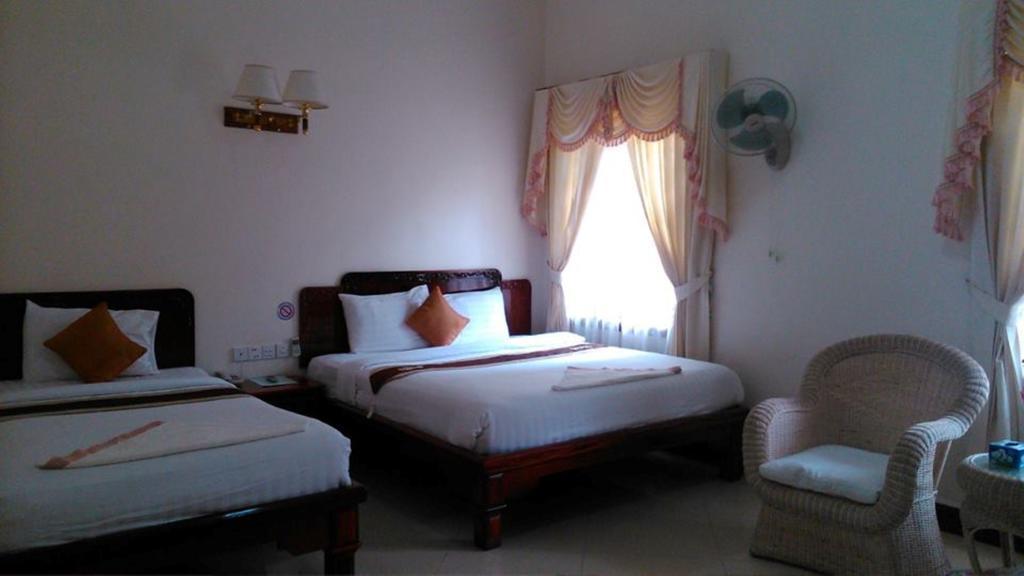 باتامبانغ Victoria Hotel الغرفة الصورة
