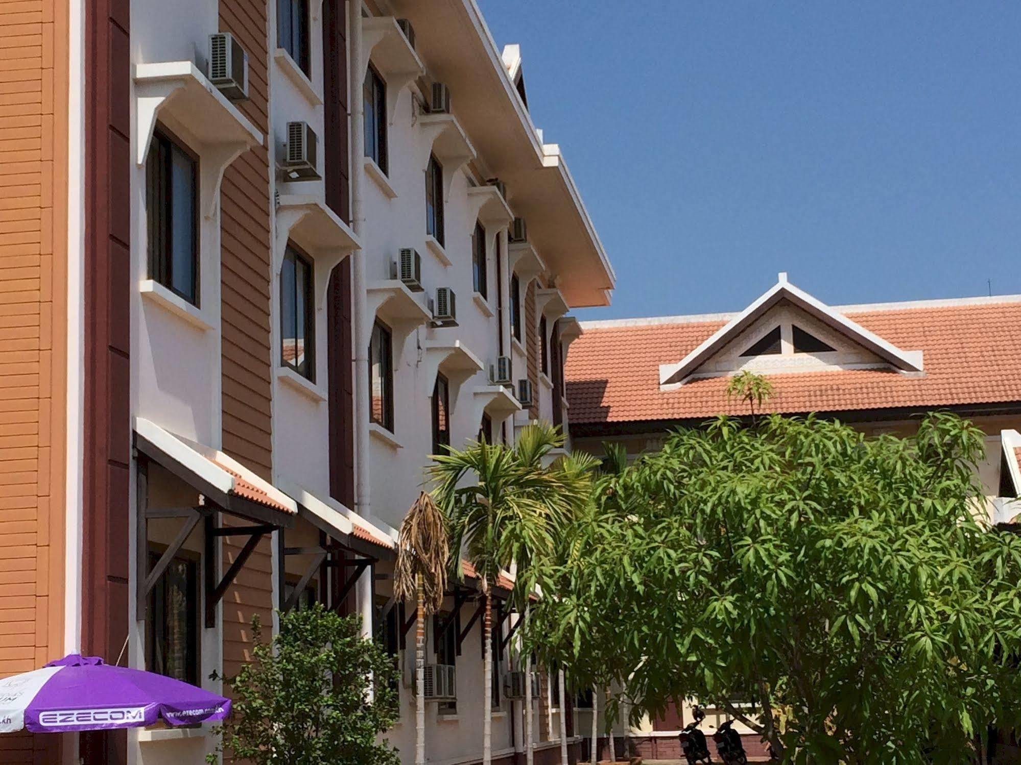 باتامبانغ Victoria Hotel المظهر الخارجي الصورة